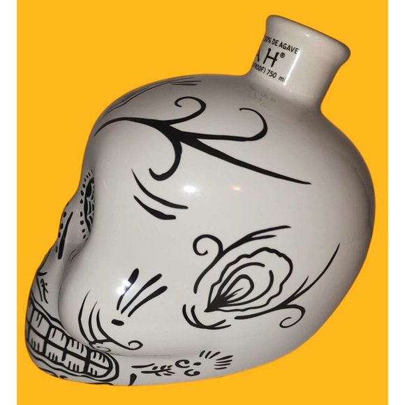 Collectible KAH Ceramic  750 ml EMPTY Skull DAY of the Dead - Picture 8 of 9
